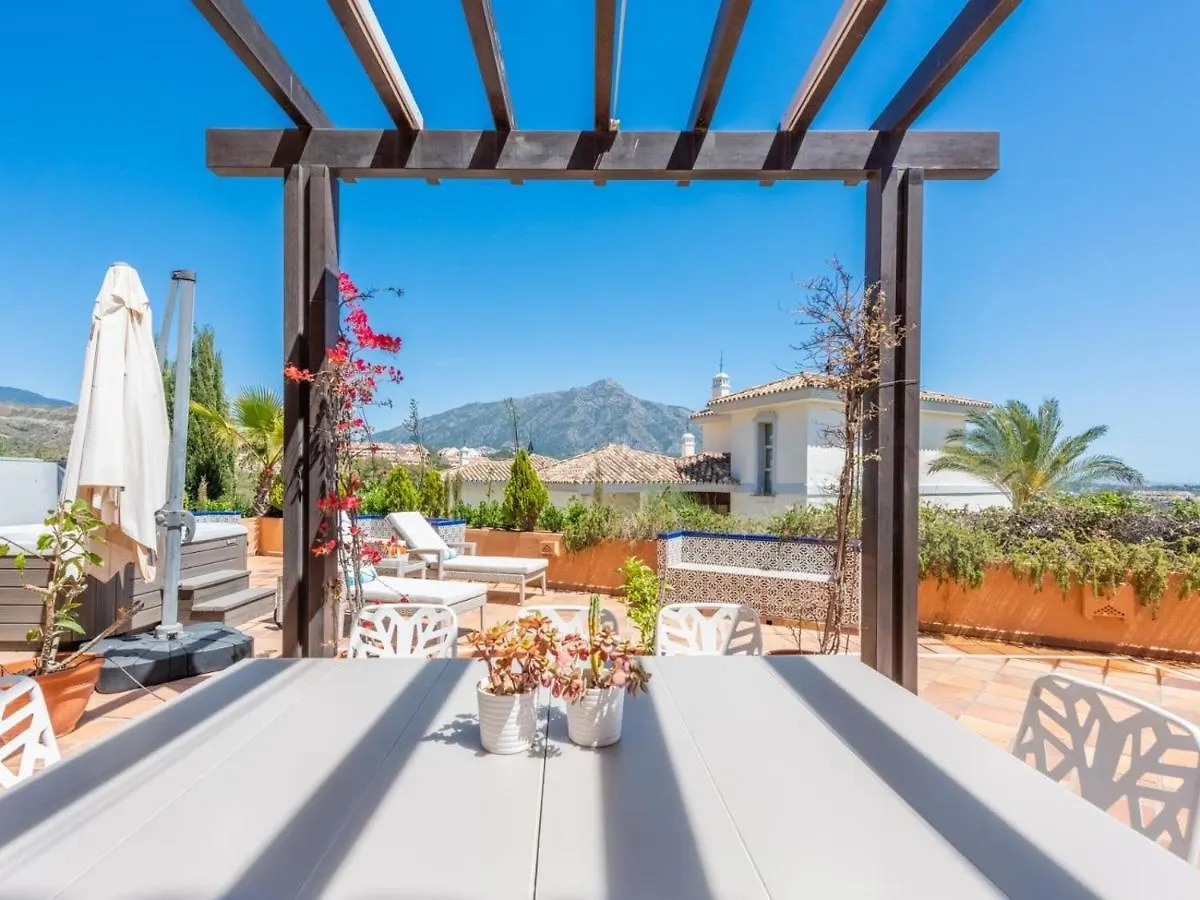 Los Belvederes A Spacious And Luxury Apartment Μαρμπέλλα 0*,  Ισπανία