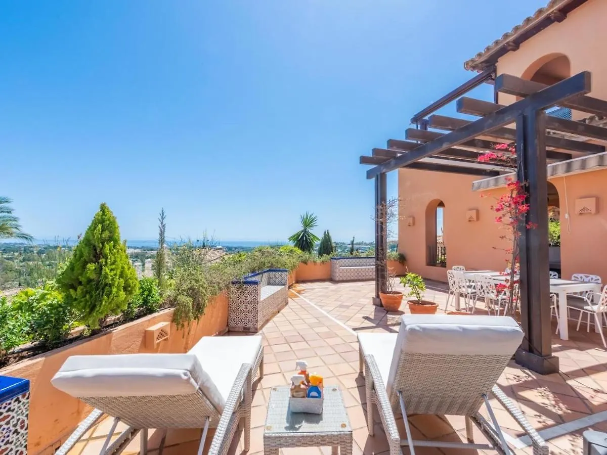 Los Belvederes A Spacious And Luxury Apartment Μαρμπέλλα