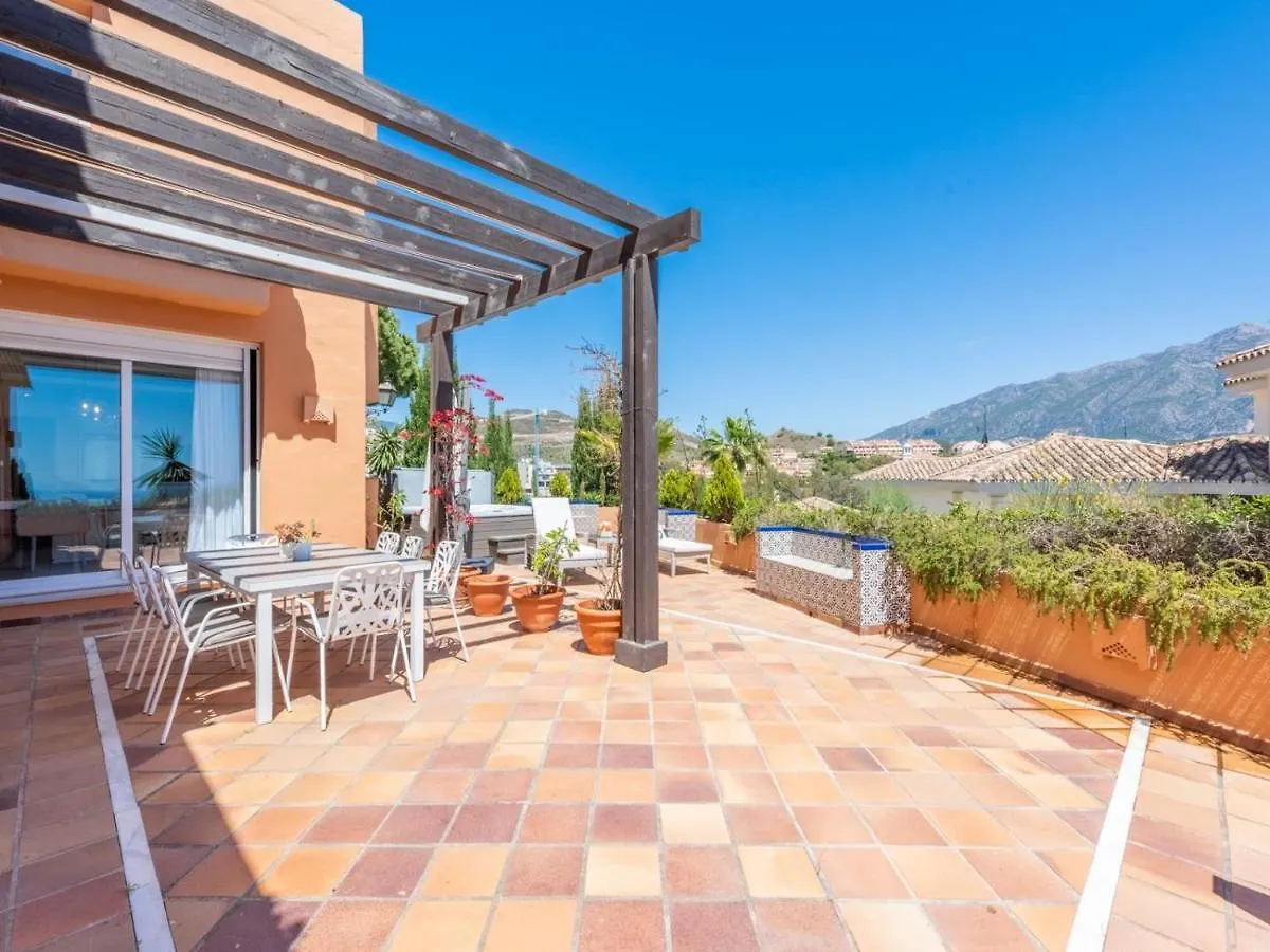 Los Belvederes A Spacious And Luxury Apartment Μαρμπέλλα